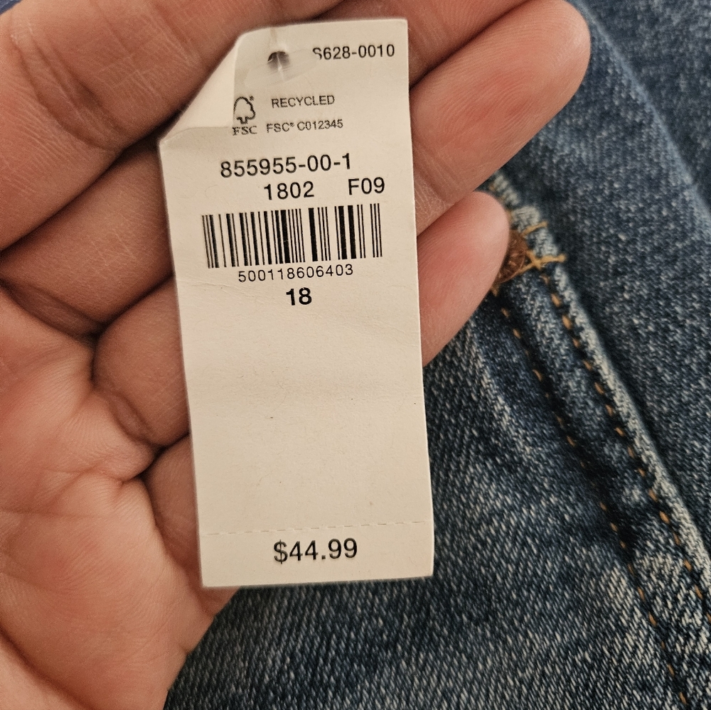 Old Navy High-Waisted Vintage Crop Flare Jeans Size 18 Denim - Picture 6 of 6